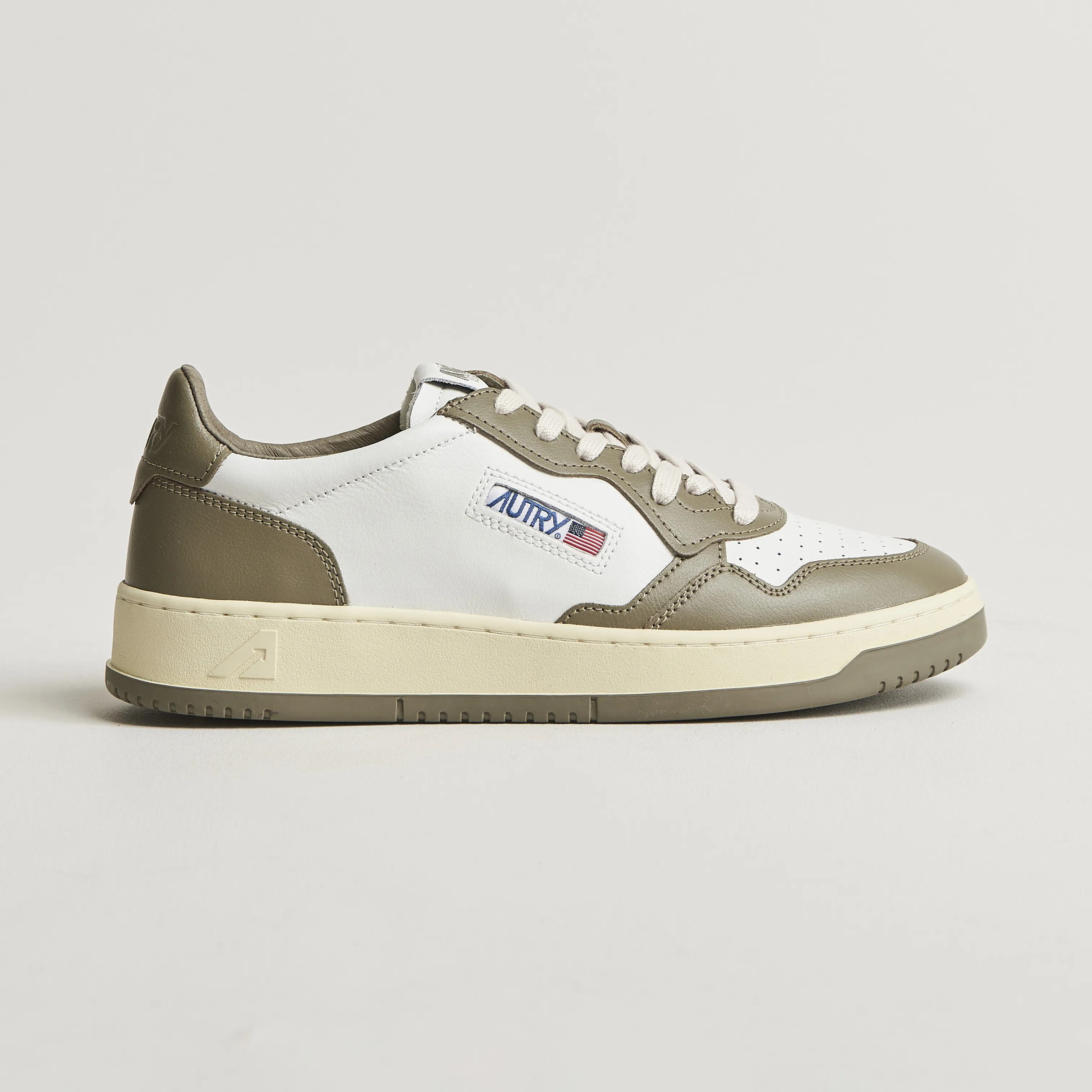 Medalist Low Super Soft Goat Leather Sneaker White/Covert Green